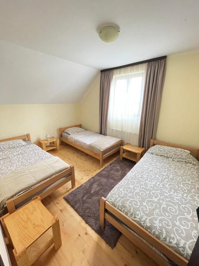 Underwoods Zabljak Guesthouse エクステリア 写真