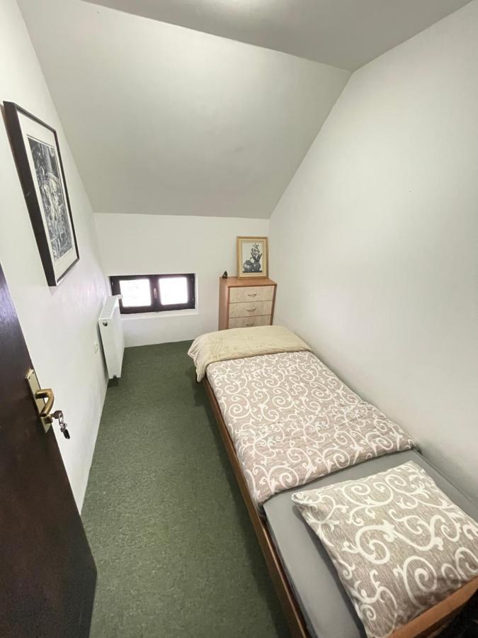 Underwoods Zabljak Guesthouse エクステリア 写真