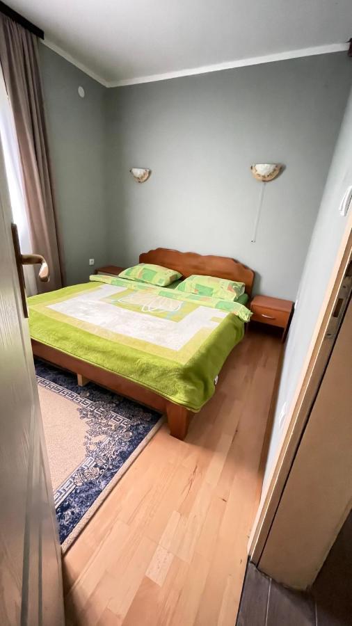 Underwoods Zabljak Guesthouse エクステリア 写真