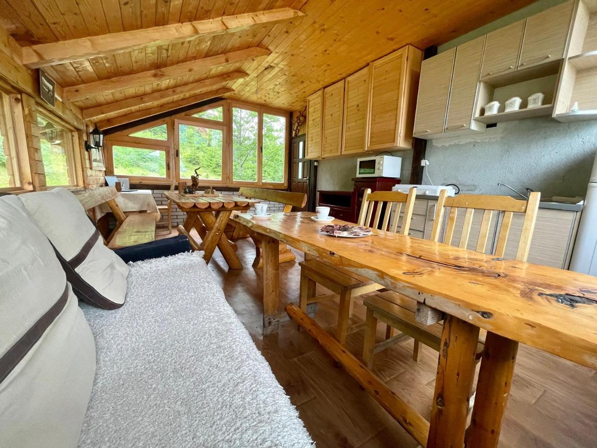 Underwoods Zabljak Guesthouse エクステリア 写真