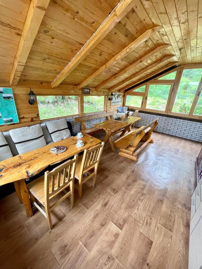 Underwoods Zabljak Guesthouse エクステリア 写真