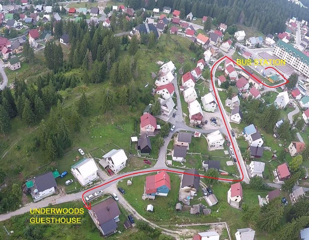 Underwoods Zabljak Guesthouse エクステリア 写真